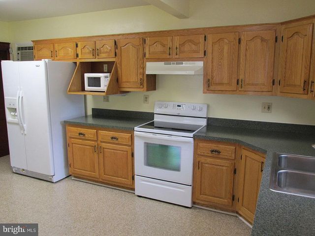 5635 OREGON AVE, Halethorpe, MD 21227