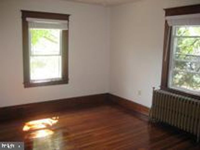 5635 OREGON AVE, Halethorpe, MD 21227