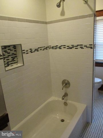 5635 OREGON AVE, Halethorpe, MD 21227