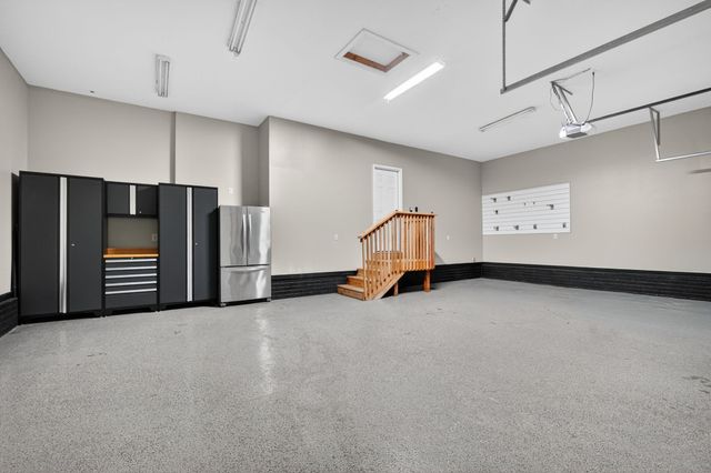 11193 NW 123rd Street, Granger, IA 50109