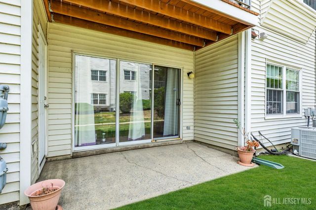 231 Atlantic Street 39, Keyport, NJ 07735
