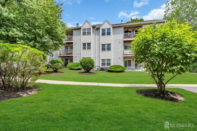 231 Atlantic Street 39, Keyport, NJ 07735