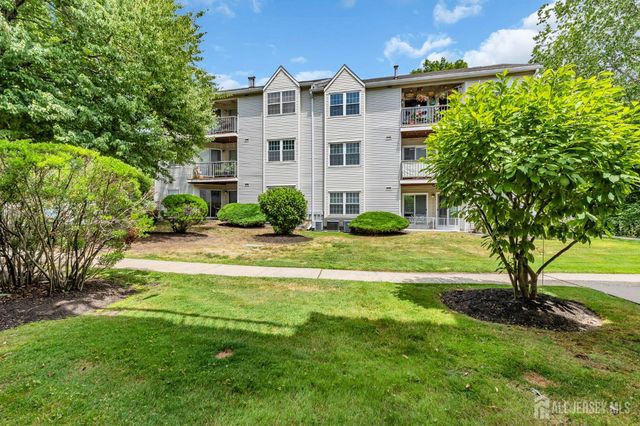 231 Atlantic Street 39, Keyport, NJ 07735