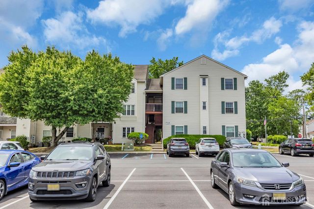 231 Atlantic Street 39, Keyport, NJ 07735