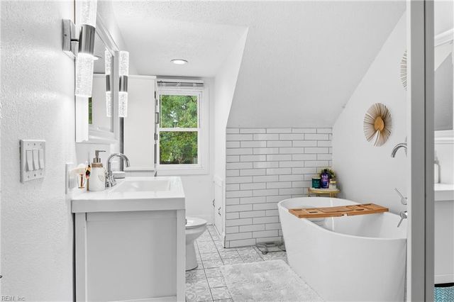 4244 Driver LN, Suffolk, VA 23435