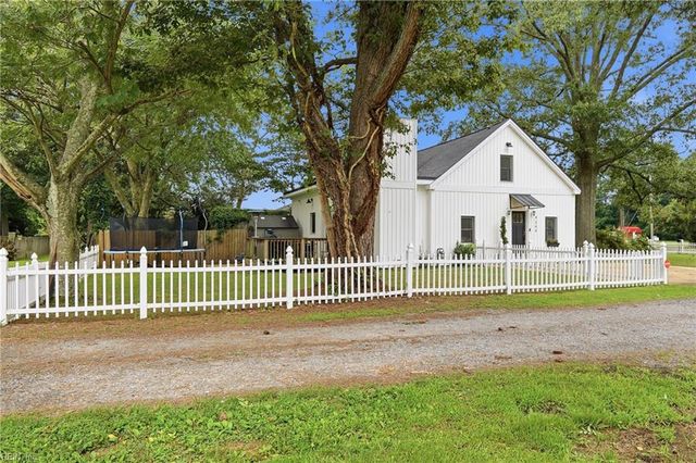 4244 Driver LN, Suffolk, VA 23435