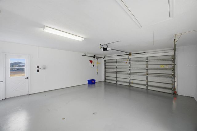 6302 SILVER OAKS DRIVE, Zephyrhills, FL 33542