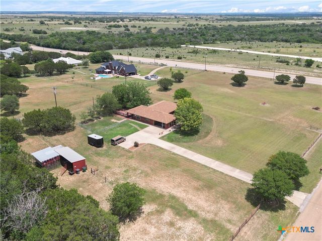 532 Whispering Oaks Drive, Copperas Cove, TX 76522