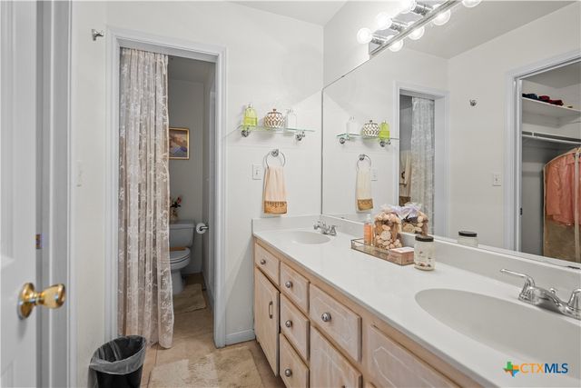 532 Whispering Oaks Drive, Copperas Cove, TX 76522