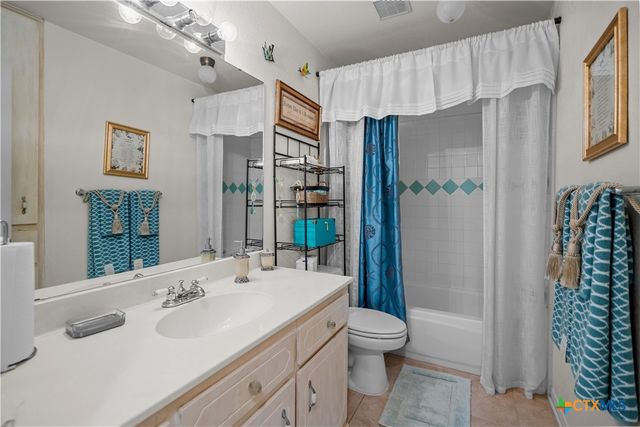 532 Whispering Oaks Drive, Copperas Cove, TX 76522
