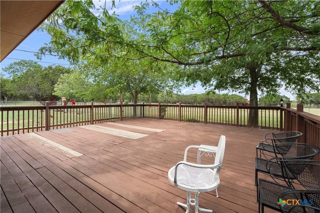 532 Whispering Oaks Drive, Copperas Cove, TX 76522