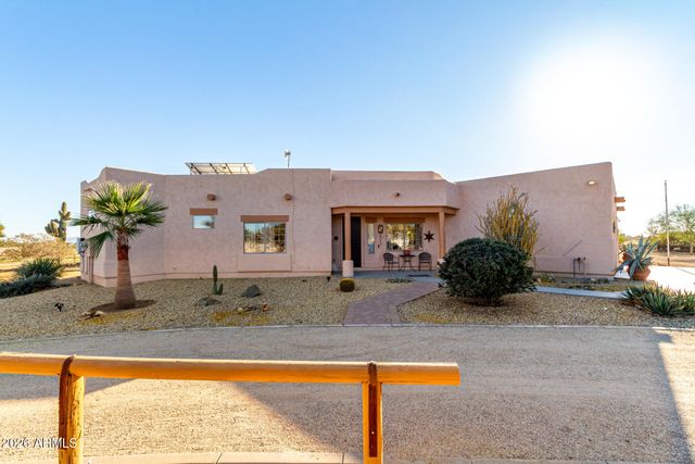 25617 W QUAILS NEST Lane, Wittmann, AZ 85361