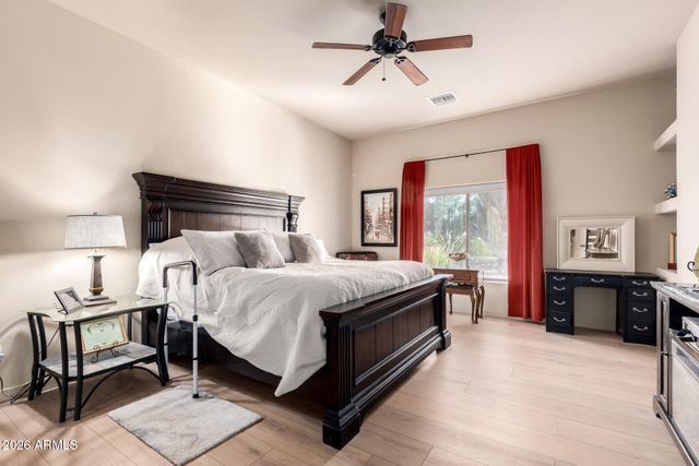 25617 W QUAILS NEST Lane, Wittmann, AZ 85361