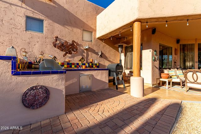25617 W QUAILS NEST Lane, Wittmann, AZ 85361
