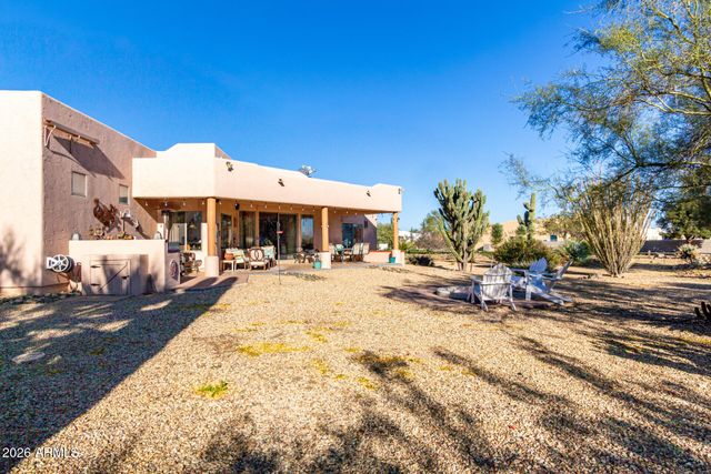 25617 W QUAILS NEST Lane, Wittmann, AZ 85361