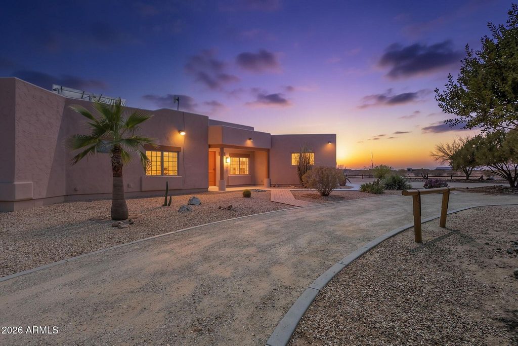 25617 W QUAILS NEST Lane, Wittmann, AZ 85361 — photo 2