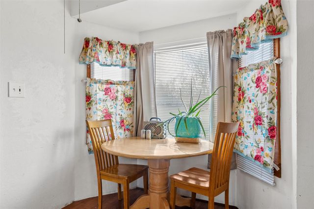 306 S Cleveland, Meridian, TX 76665