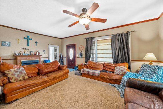 306 S Cleveland, Meridian, TX 76665