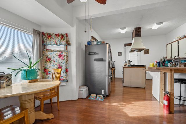 306 S Cleveland, Meridian, TX 76665