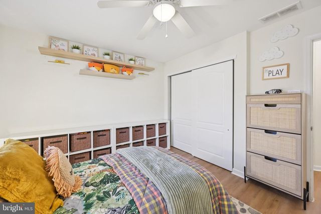 45 NICKELHILL LN, Levittown, PA 19054