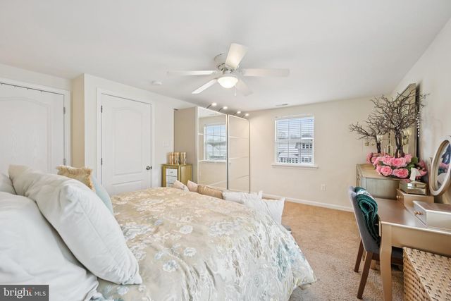 45 NICKELHILL LN, Levittown, PA 19054