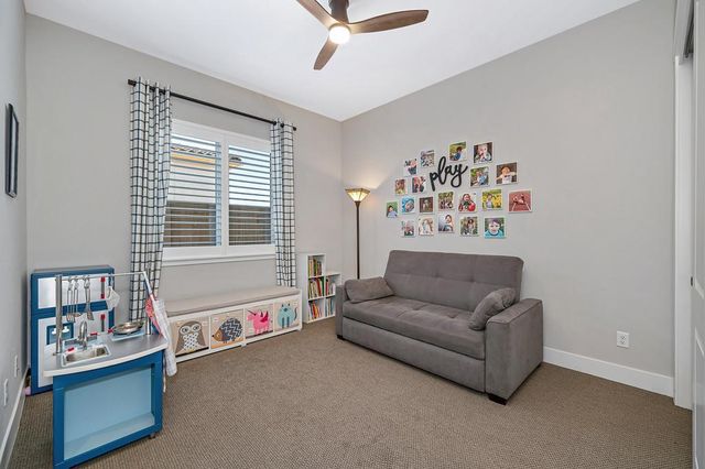 806 Fallen Log Ct, Rocklin, CA 95765