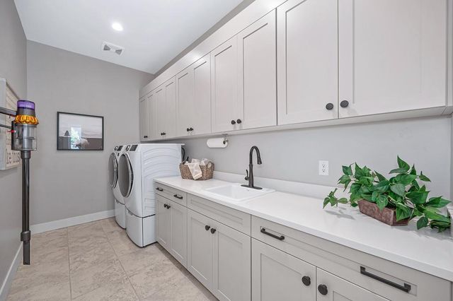 806 Fallen Log Ct, Rocklin, CA 95765