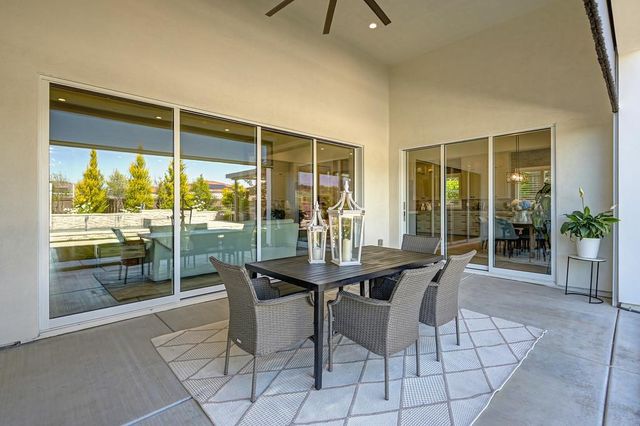 806 Fallen Log Ct, Rocklin, CA 95765