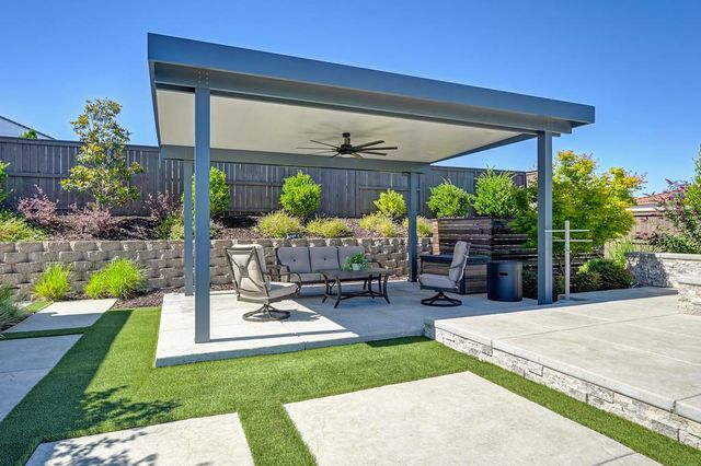 806 Fallen Log Ct, Rocklin, CA 95765