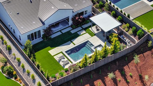 806 Fallen Log Ct, Rocklin, CA 95765