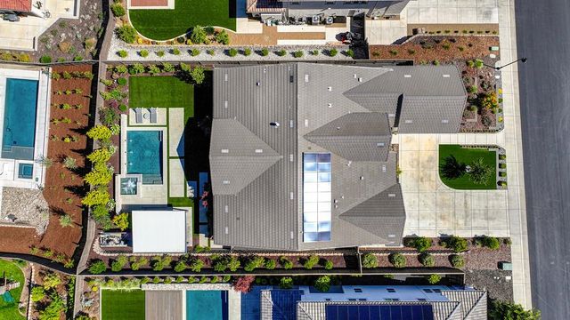 806 Fallen Log Ct, Rocklin, CA 95765