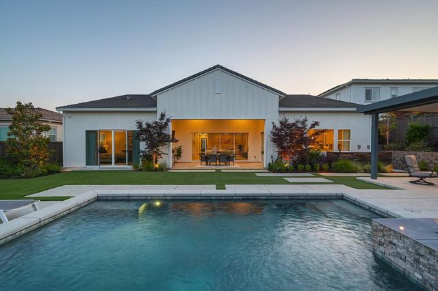 806 Fallen Log Ct, Rocklin, CA 95765