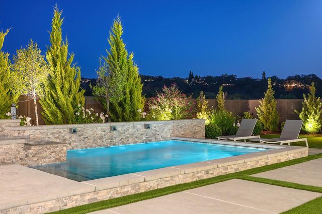 806 Fallen Log Ct, Rocklin, CA 95765