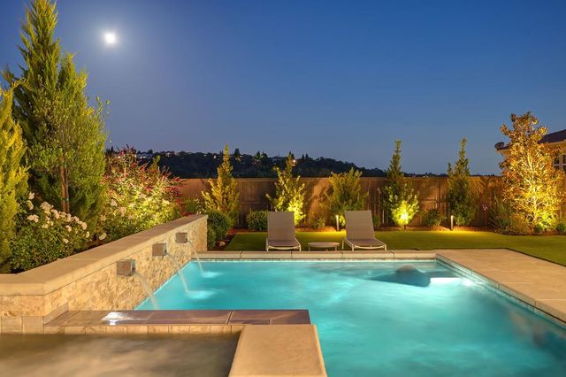806 Fallen Log Ct, Rocklin, CA 95765