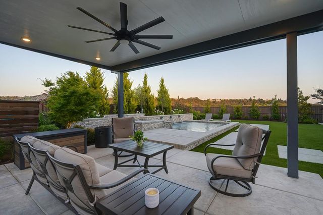 806 Fallen Log Ct, Rocklin, CA 95765