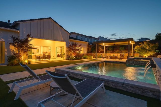 806 Fallen Log Ct, Rocklin, CA 95765