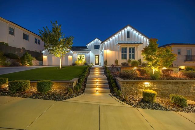 806 Fallen Log Ct, Rocklin, CA 95765