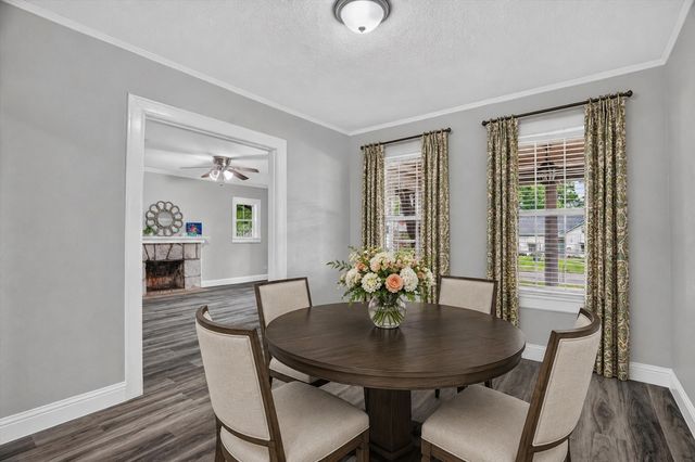 2512 Marigold Avenue, Fort Worth, TX 76111