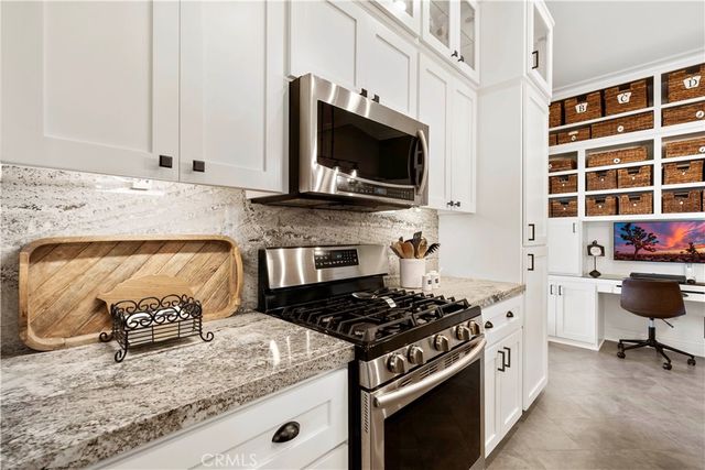 8148 Emerson Avenue, Yucca Valley, CA 92284