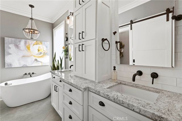 8148 Emerson Avenue, Yucca Valley, CA 92284