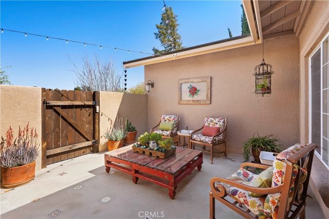 8148 Emerson Avenue, Yucca Valley, CA 92284