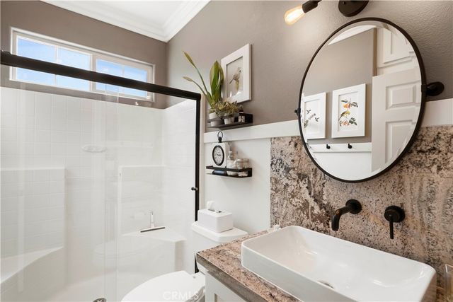 8148 Emerson Avenue, Yucca Valley, CA 92284