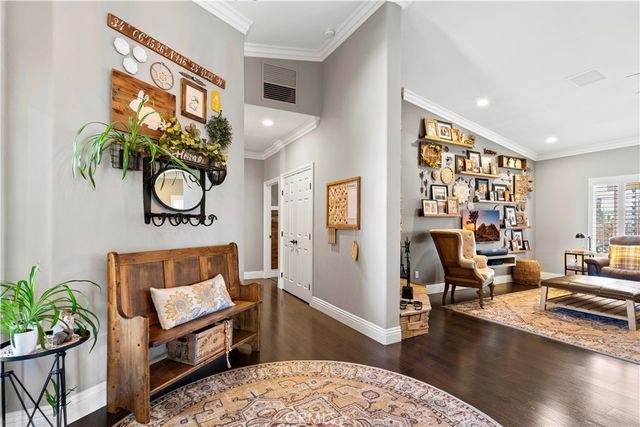 8148 Emerson Avenue, Yucca Valley, CA 92284