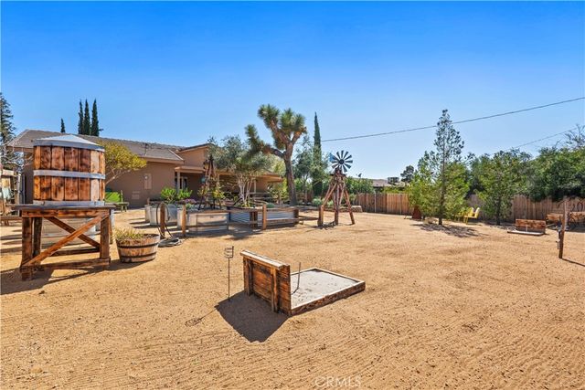 8148 Emerson Avenue, Yucca Valley, CA 92284