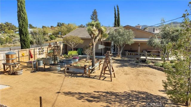 8148 Emerson Avenue, Yucca Valley, CA 92284