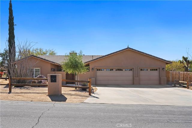 8148 Emerson Avenue, Yucca Valley, CA 92284