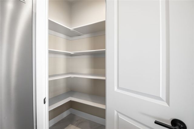 7575 E Towago Drive, Kingman, AZ 86401