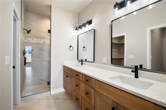 7575 E Towago Drive, Kingman, AZ 86401