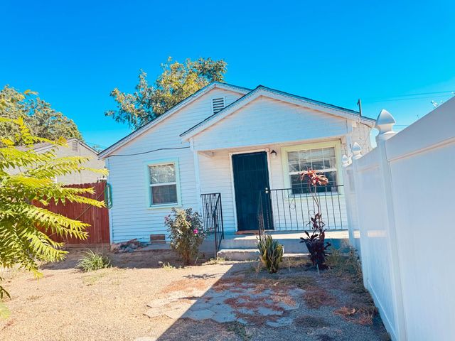 1608 Teresa St, Modesto, CA 95350