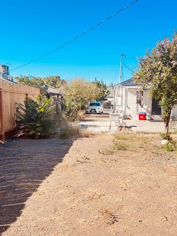 1608 Teresa St, Modesto, CA 95350